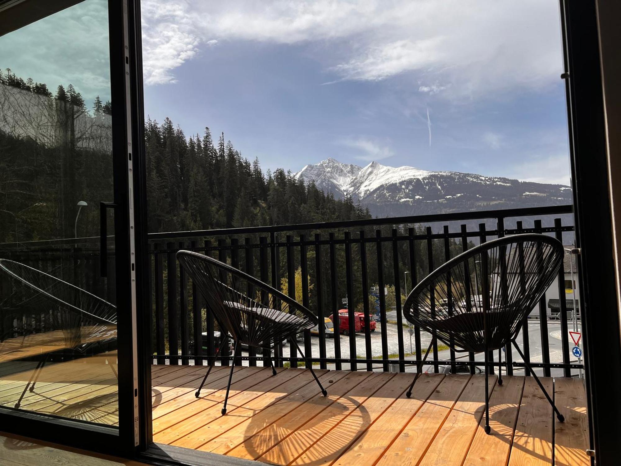 Black Summit Boutique Resort Laax Exterior foto